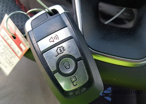 2023 Ford Escape St-Line z USA, uszkodzony, nr VIN 1FMCU0MN3PUA65768